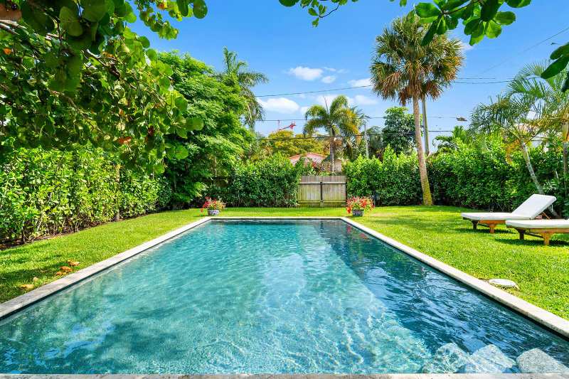520 28th Street, West Palm Beach FL 33407