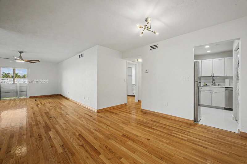 1205 Mariposa Ave # 415, Coral Gables FL 33146