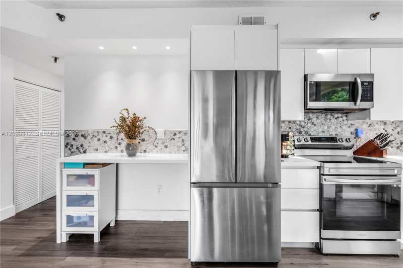 1834 Brickell Ave # 33, Miami FL 33129