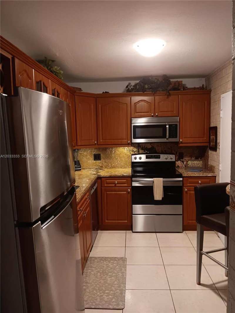 9225 Collins Ave # 1206, Surfside FL 33154