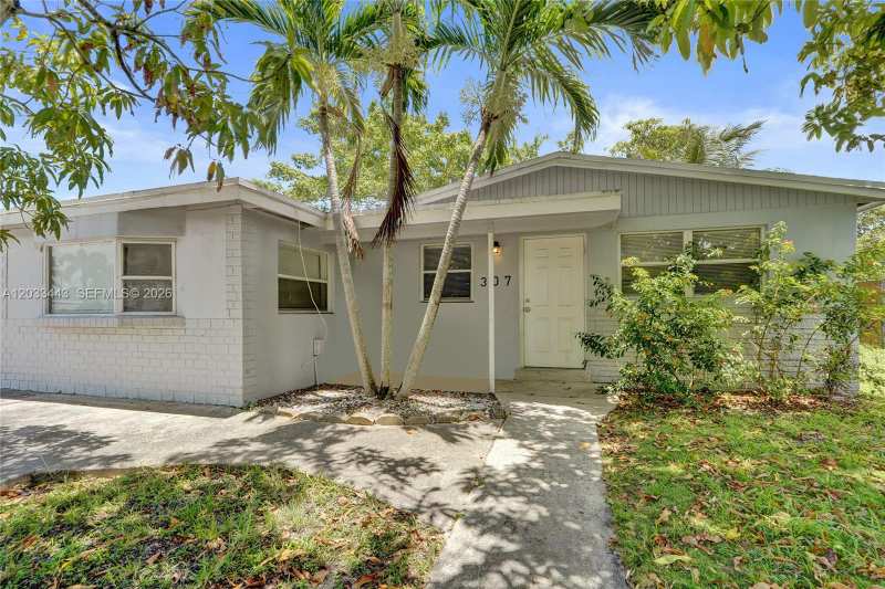 307 NW 11th Ave, Delray Beach FL 33444
