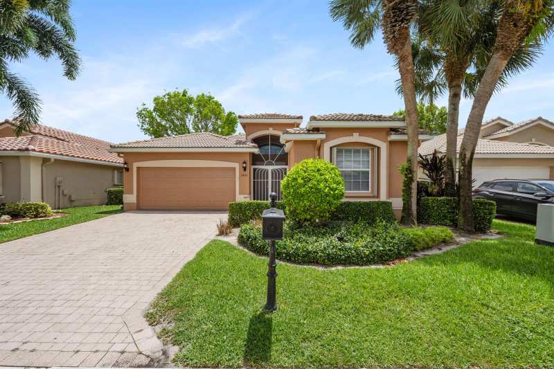 13850 Vía Vittoria, Delray Beach FL 33446