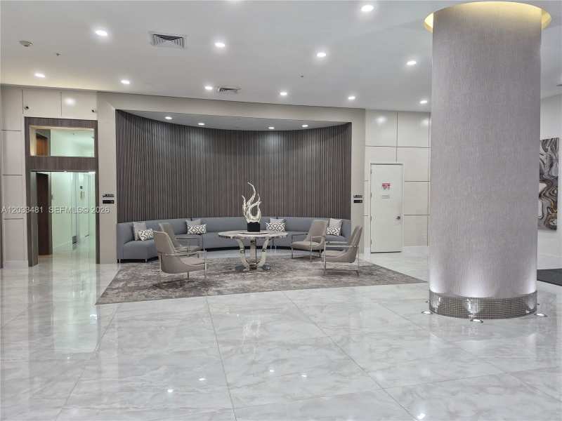 18800 NE 29th Ave # 718, Aventura FL 33180
