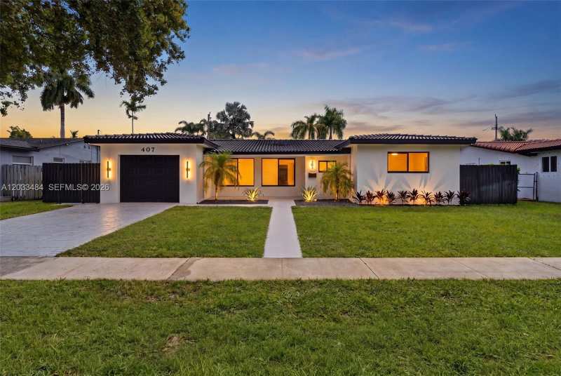 407 S Highland Dr, Hollywood FL 33021