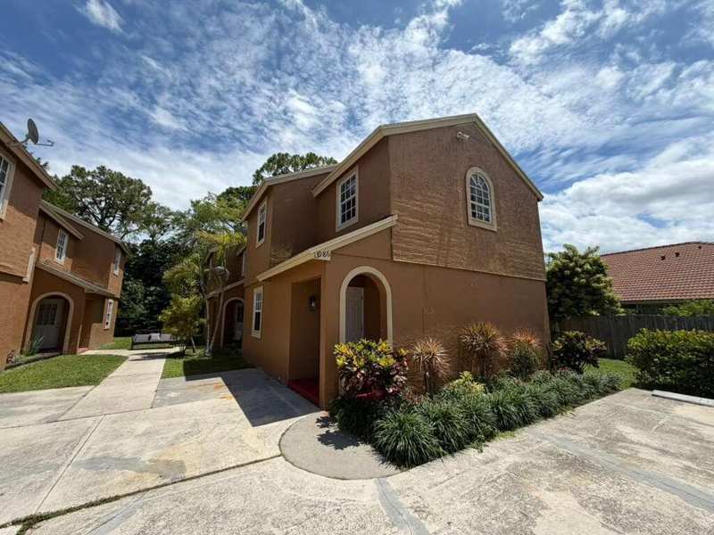 13986 Morning Glory Drive # 13986, Wellington FL 33414