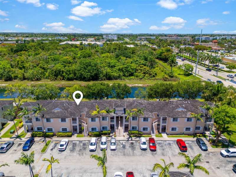 2741 NE 4th St # 202, Homestead FL 33033