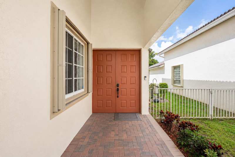 140 Bellezza Terrace, Royal Palm Beach FL 33411