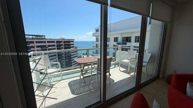 5161 Collins Ave # 1702, Miami Beach FL 33140