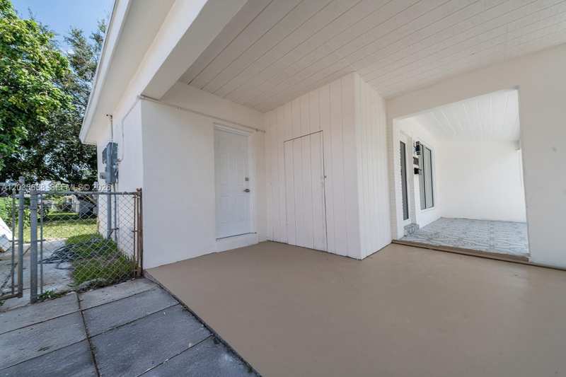 7721 Indigo St, Miramar FL 33023