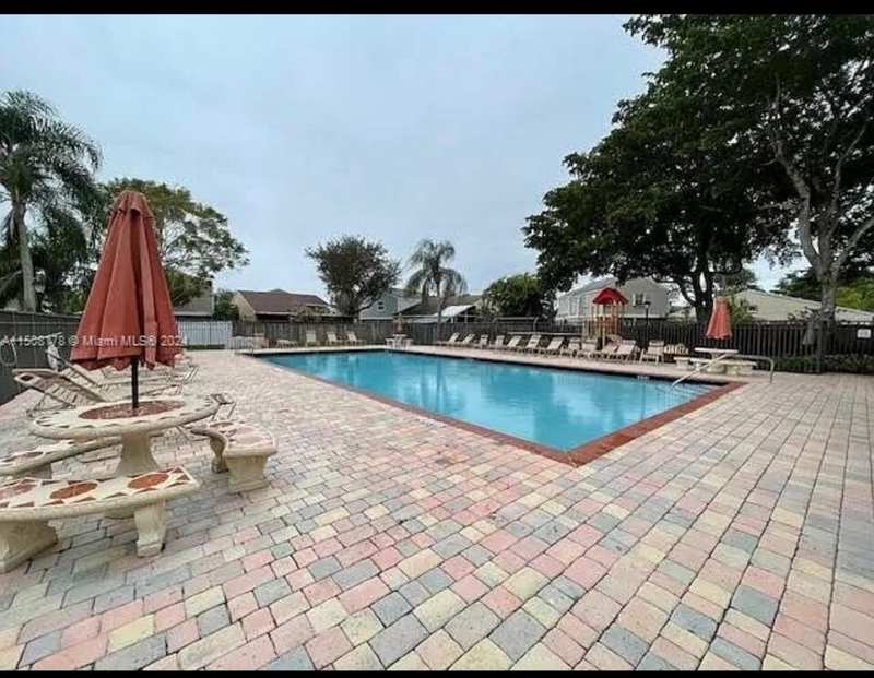 15813 W Waterside Circle # 206, Sunrise FL 33326