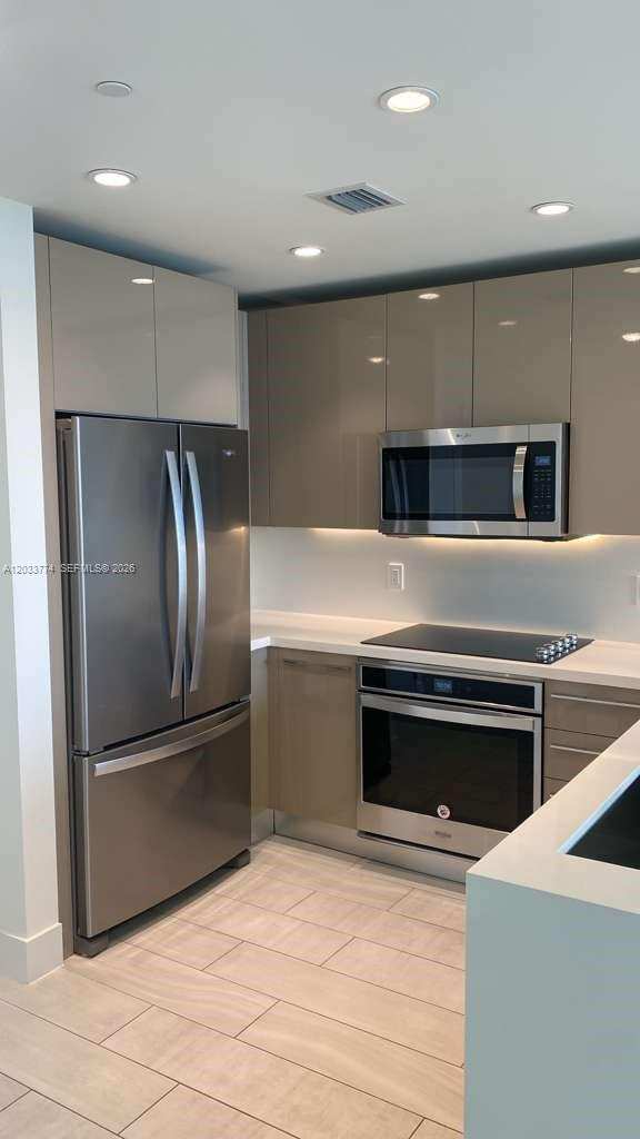 2000 Metropica Way # 2111, Sunrise FL 33323
