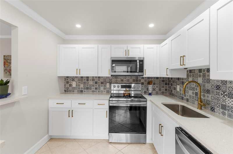 251 Seville K # 251, Delray Beach FL 33446