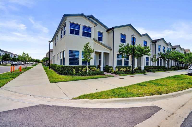 24280 SW 128th Ave, Homestead FL 33032