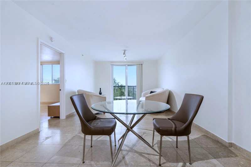 8888 Collins Ave # 314, Surfside FL 33154