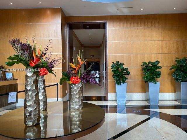 244 Biscayne # 247, Miami FL 33132