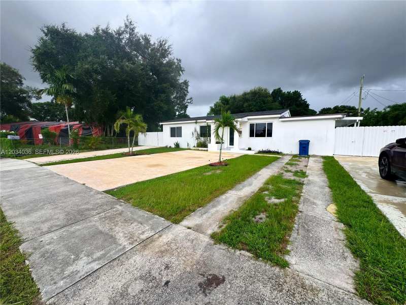 3400 NW 173rd Ter # 1, Miami Gardens FL 33056