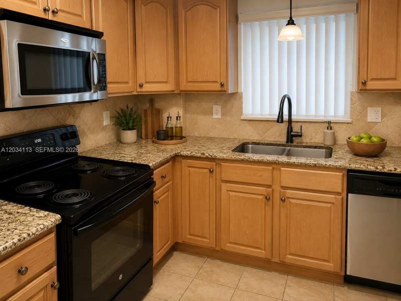180 NE 12th Ave # 16E, Hallandale Beach FL 33009