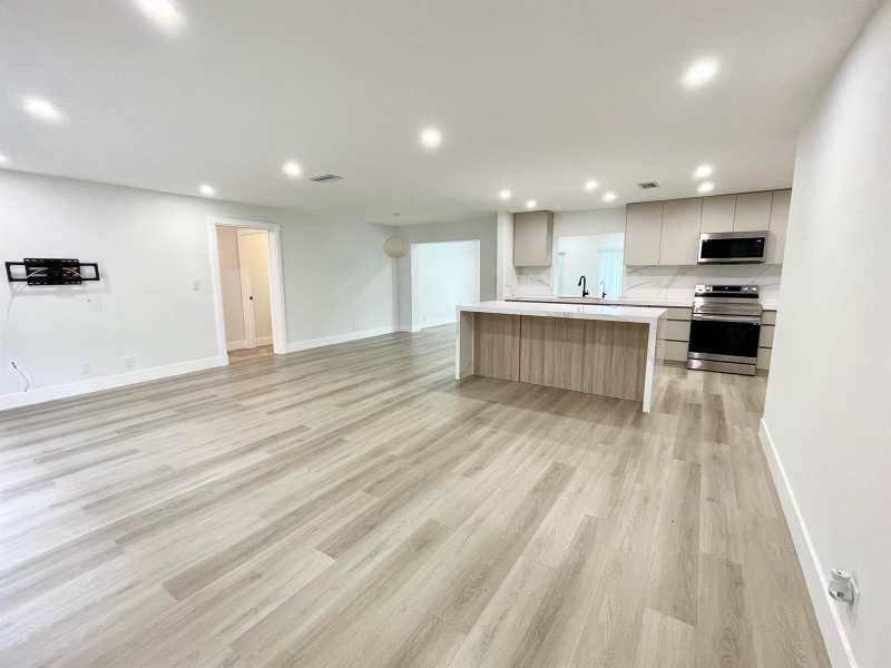8205 NW 106th Avenue, Tamarac FL 33321
