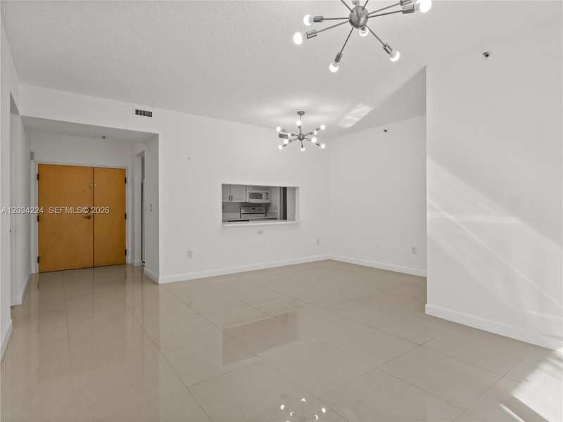 9805 NW 52nd St # 207, Doral FL 33178