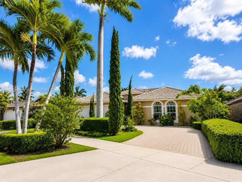 14856 SW 179th St, Miami FL 33187