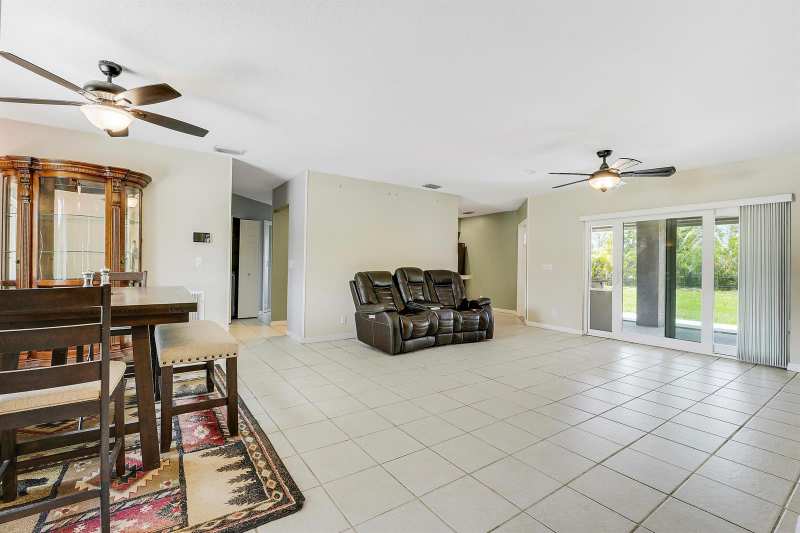 12628 N 70th Pl Place N, FL 33412