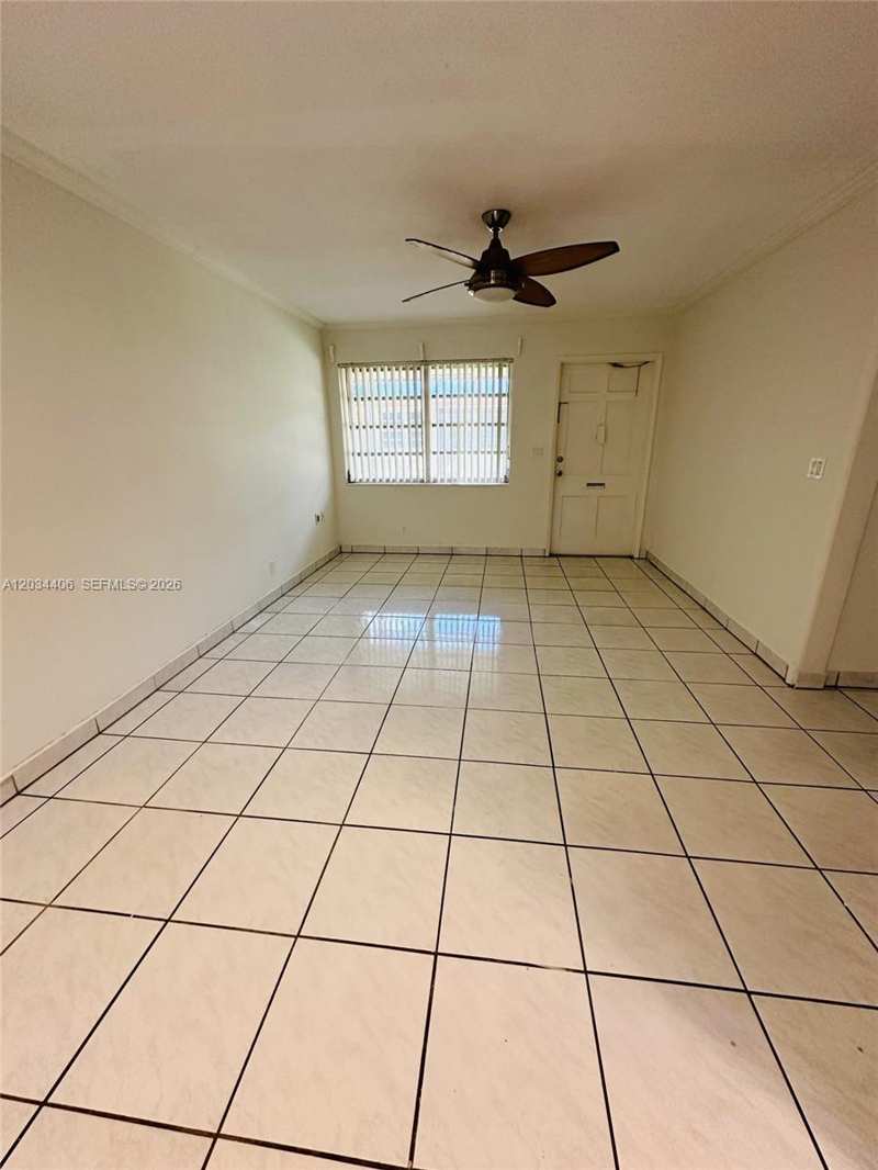 2319 Jackson St # 6, Hollywood FL 33020