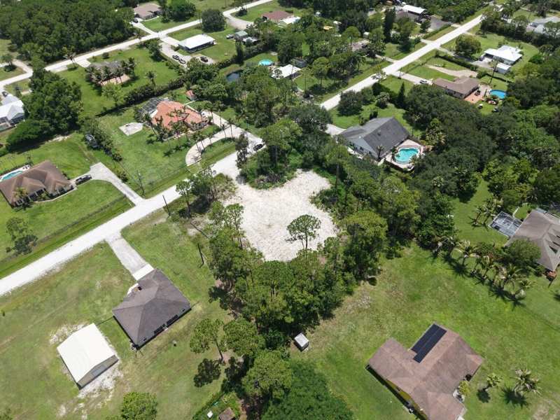 13841 76th Road N, FL 33412