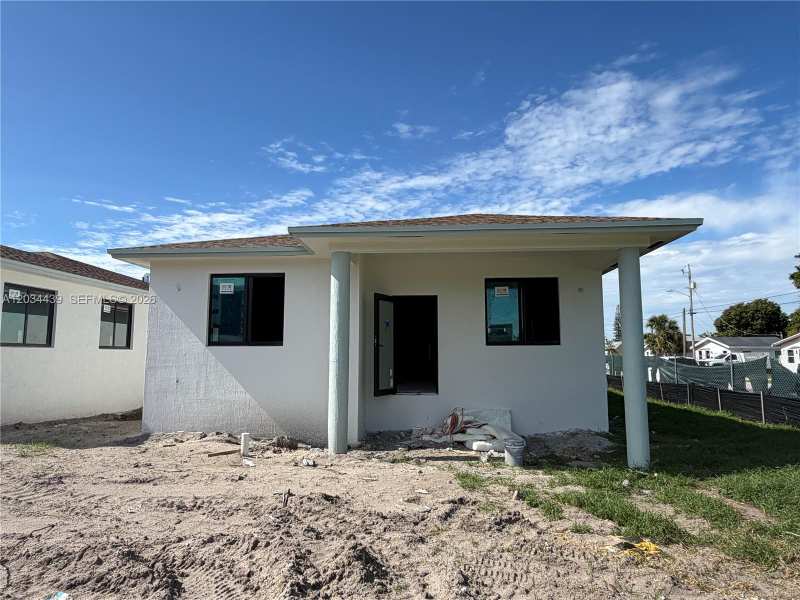 344 NW 11th St, Pompano Beach FL 33060