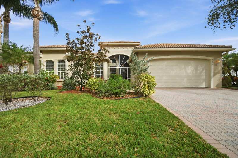 7558 Tarpon Cove Circle, Lake Worth FL 33467
