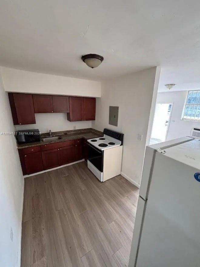 2239 NW 87th St # 4, Miami FL 33147
