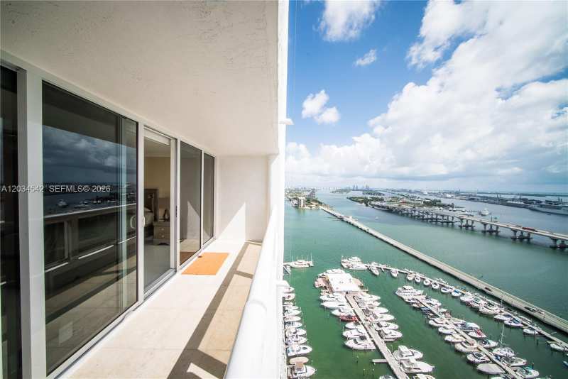1717 N Bayshore Dr # 3646, Miami FL 33132