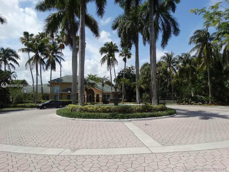 4015 W Mcnab Rd # D210, Pompano Beach FL 33069