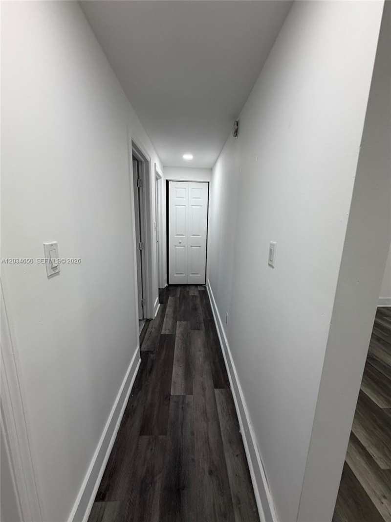 2025 NW 72nd St # 2, Miami FL 33147