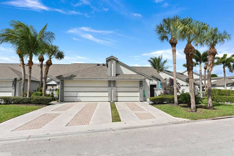 1012 Landings Boulevard, FL 33413