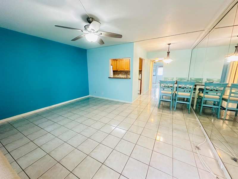 86 Markham E, Deerfield Beach FL 33442