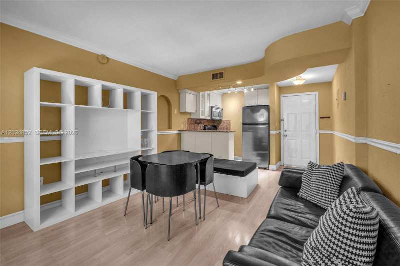 3245 Virginia St # 65, Miami FL 33133