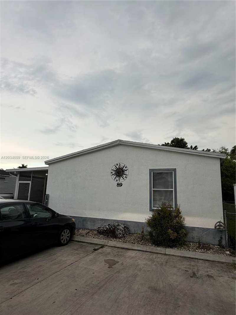 19800 SW 180th Ave, Miami FL 33187