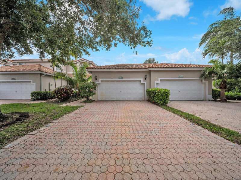 2851 E Aragon Boulevard # 5, Sunrise FL 33313