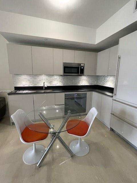 1010 Brickell Ave # 3810, Miami FL 33131