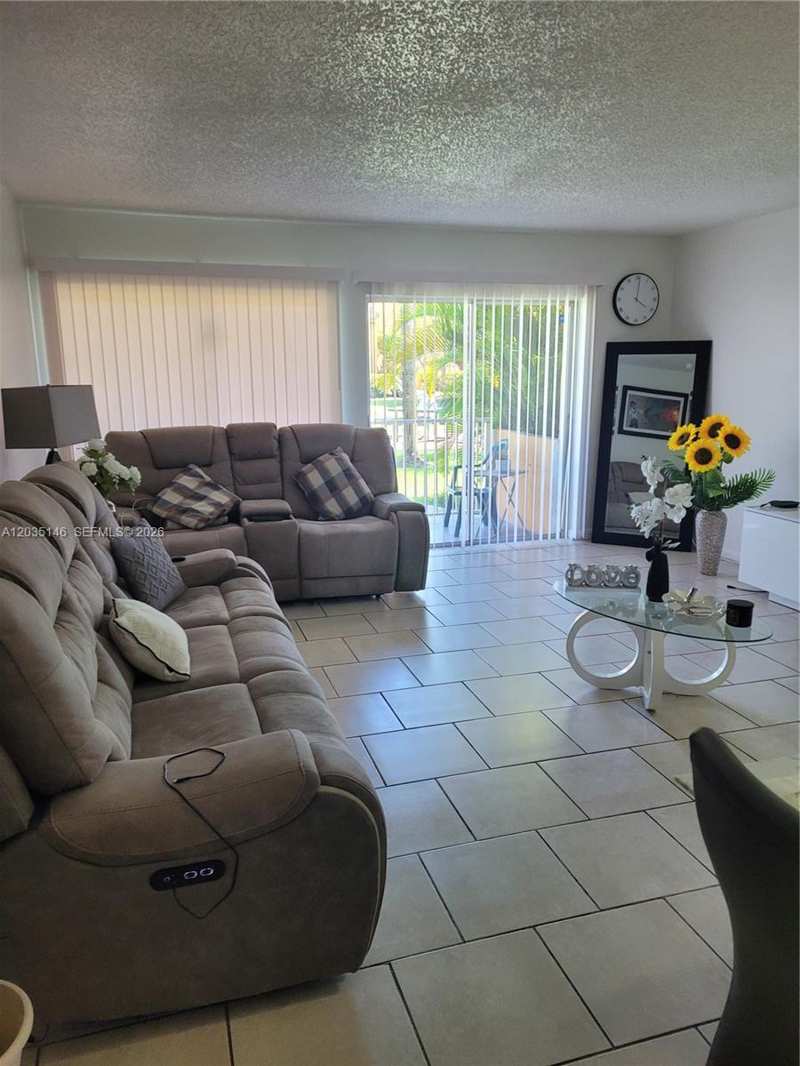 18101 NW 68th Ave # E105, Hialeah FL 33015