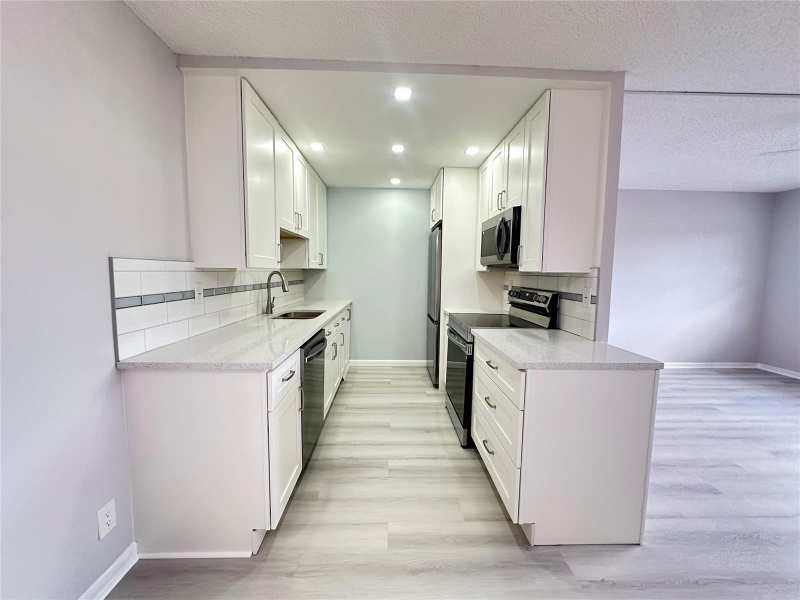 2048 Newport N, Deerfield Beach FL 33442