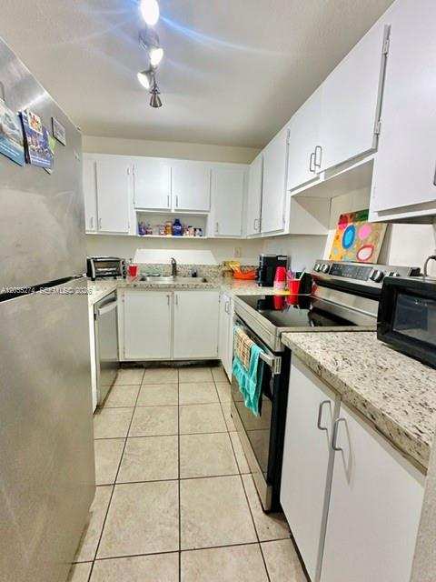 9301 SW 92nd Ave # A407, Miami FL 33176