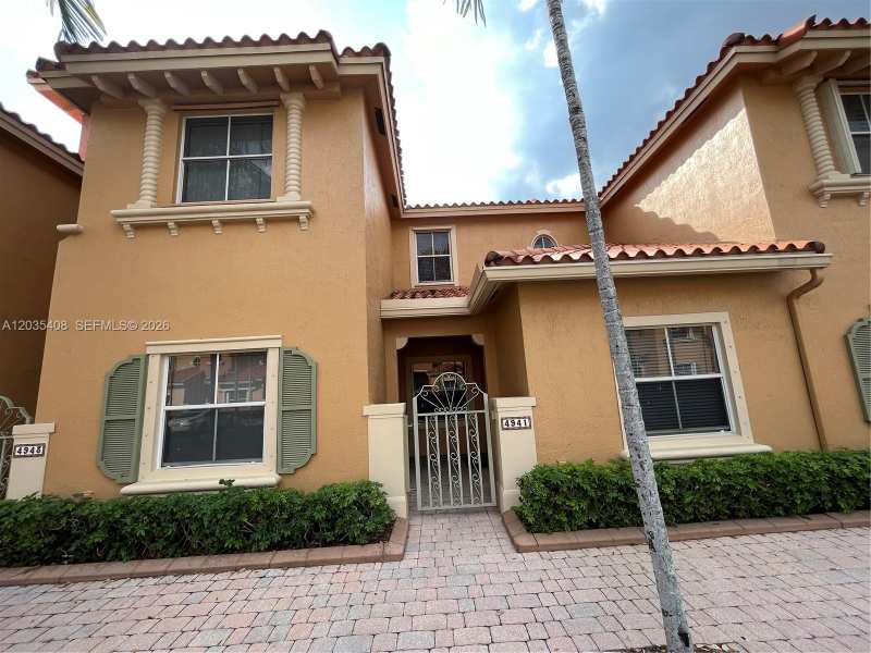 4941 Tradewinds Ter # 805, Dania Beach FL 33312