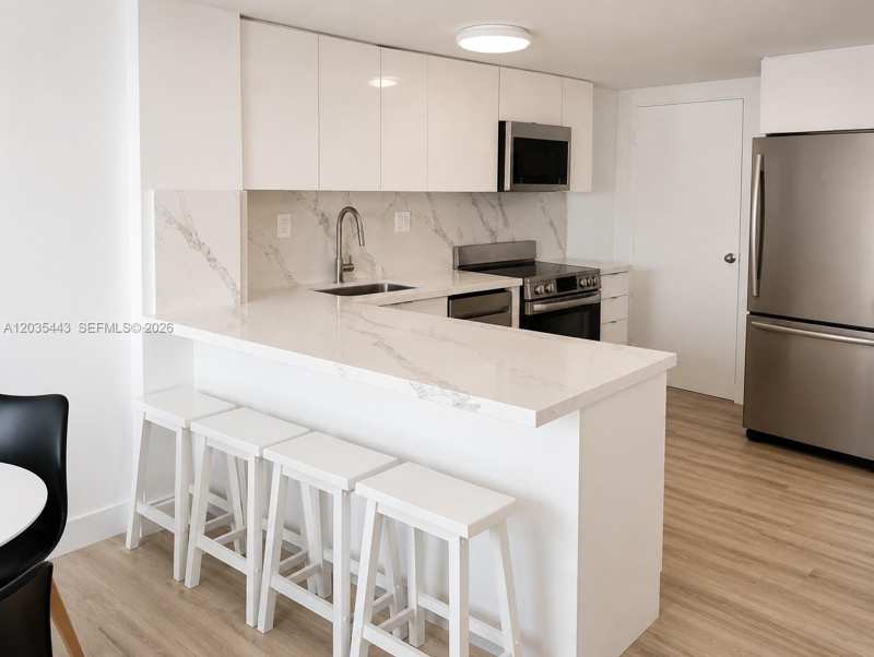 801 Brickell Bay Dr # 1469, Miami FL 33131