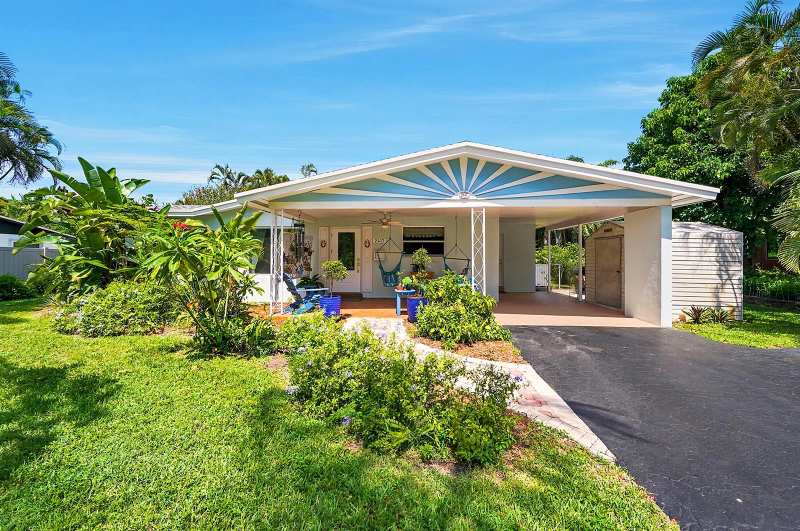 2417 NW 7th Avenue, Wilton Manors FL 33311