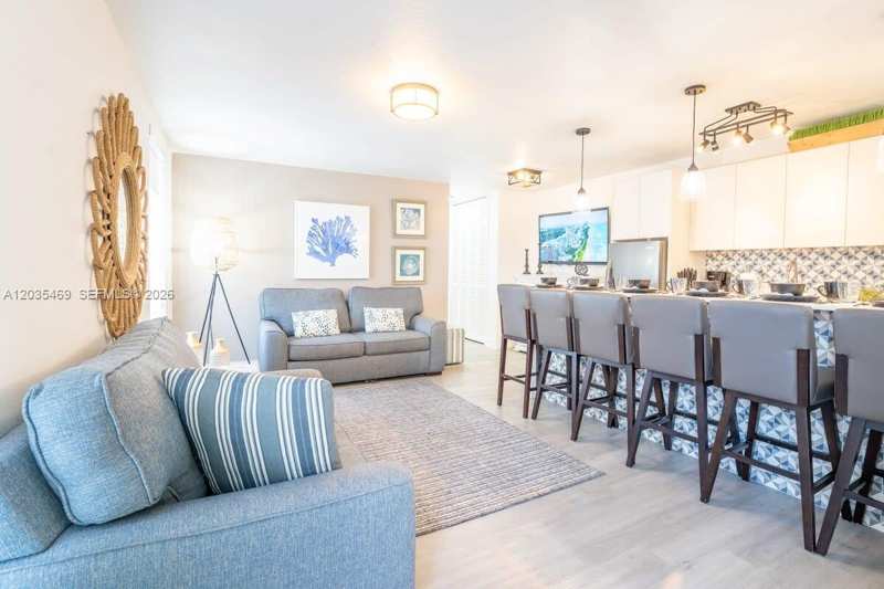 7834 abbott ave # 7, Miami Beach FL 33141