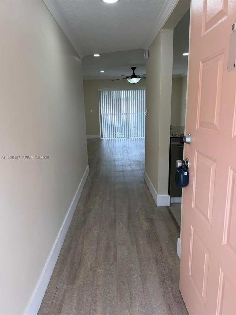 8443 Royal Palm Blvd # 8443, Coral Springs FL 33065