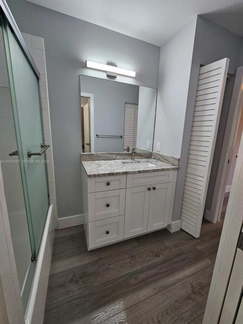 10823 NW 3rd Ct, Pembroke Pines FL 33026