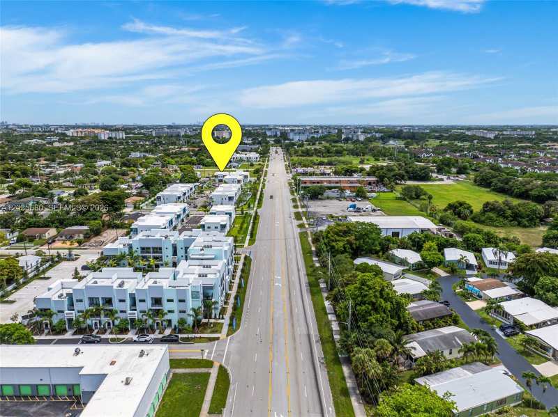 NW 31st Ave, Pompano Beach FL 33069