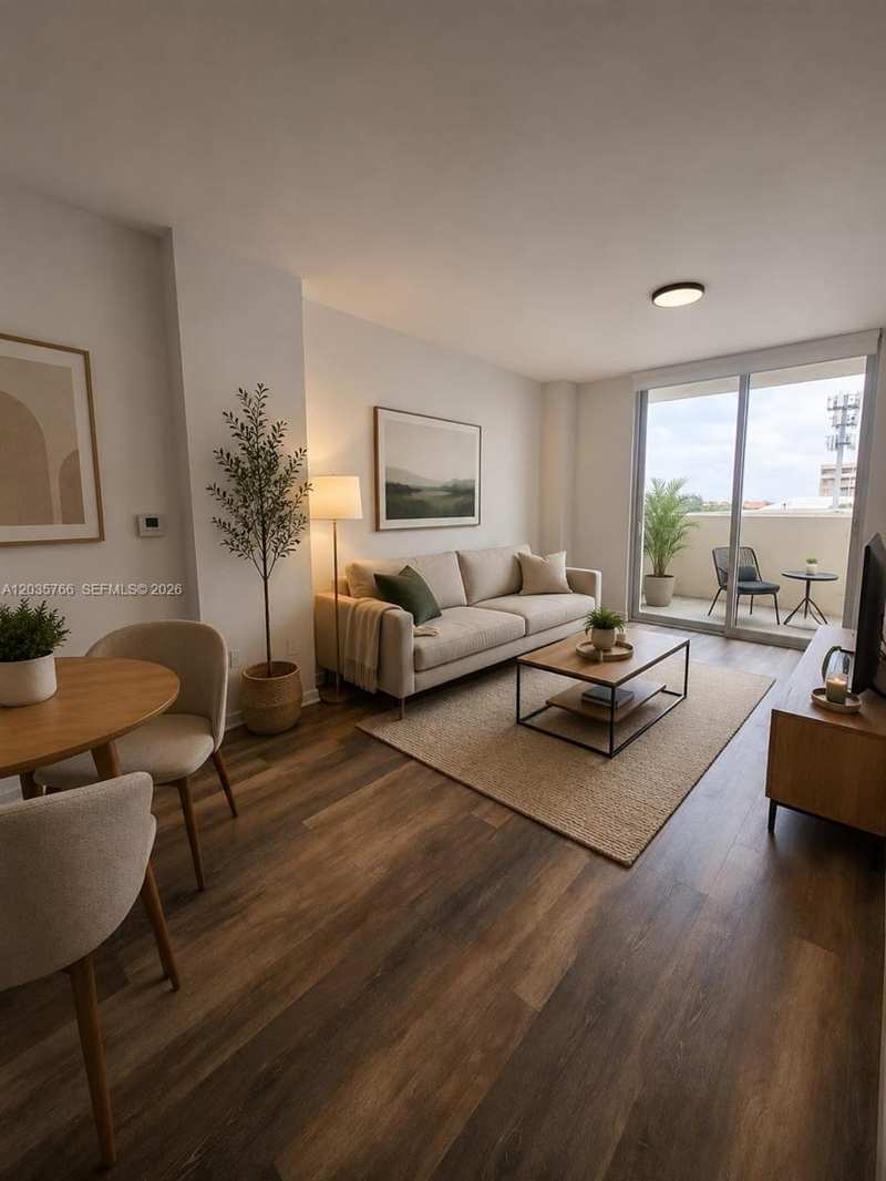 120 SW 8th Ave # 502, Miami FL 33130